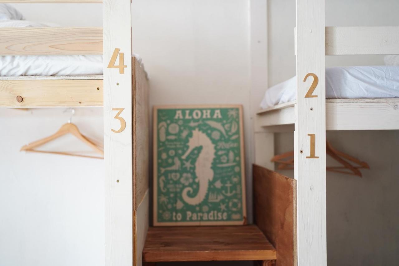 Hostel Ini Kobe & Brun Donut Cafe Luaran gambar
