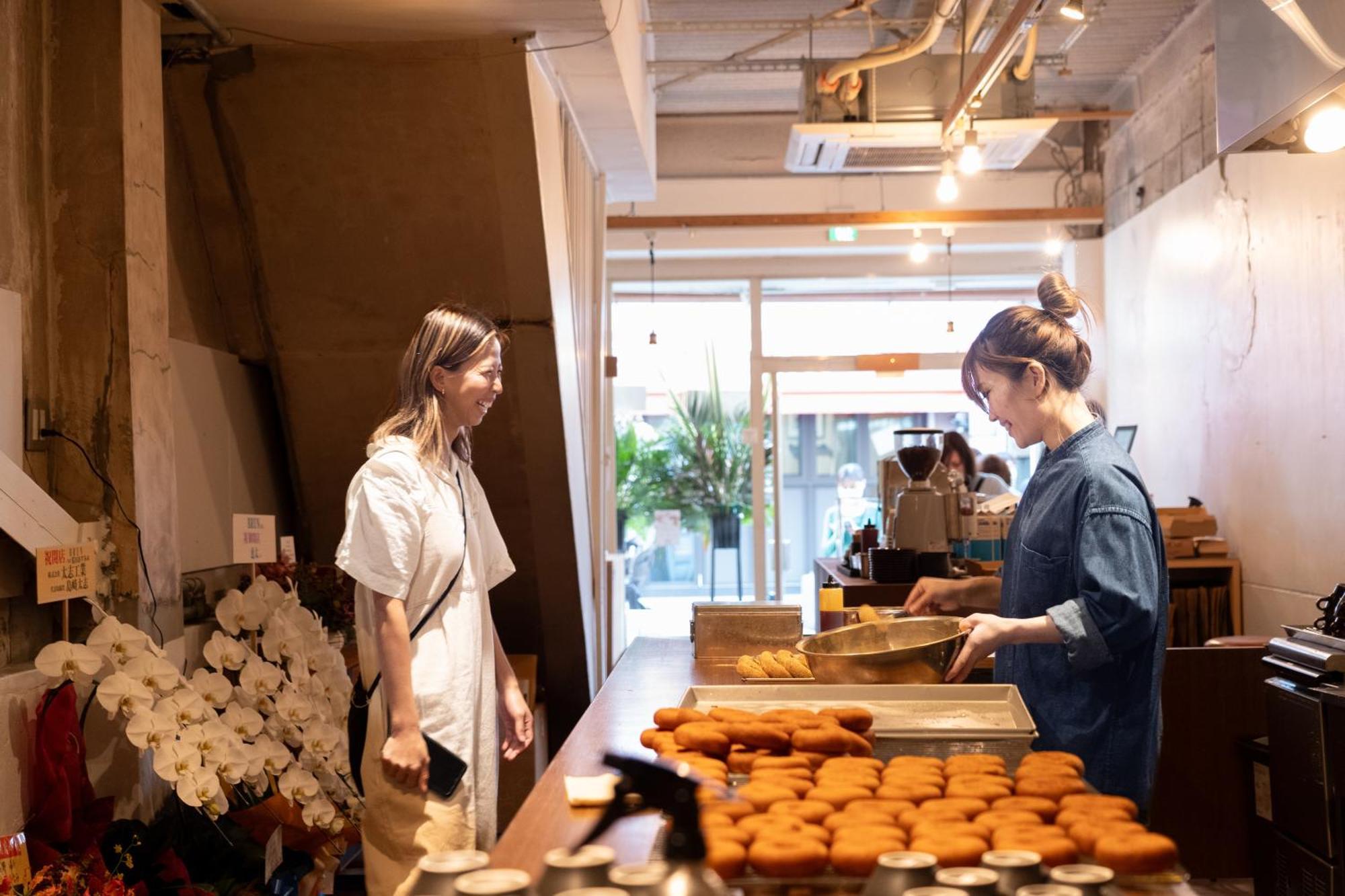 Hostel Ini Kobe & Brun Donut Cafe Luaran gambar