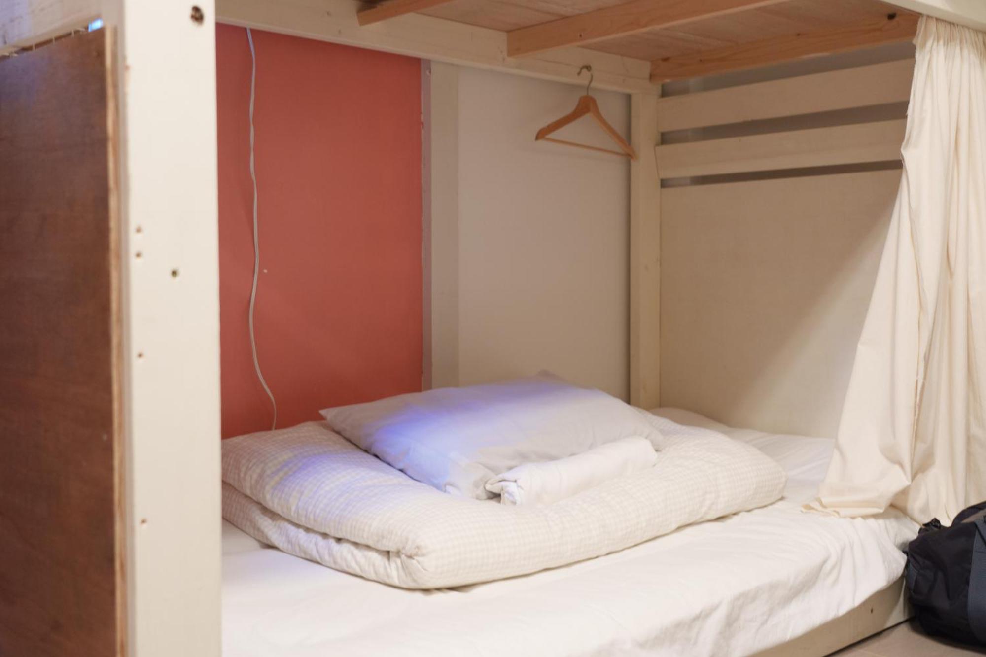 Hostel Ini Kobe & Brun Donut Cafe Luaran gambar